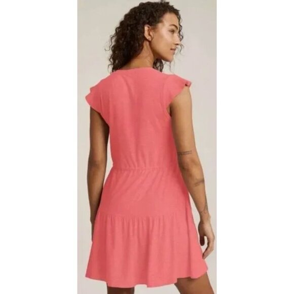Beyond Yoga Featherweight Out & About Ruffle Mini Tier Dress Tier Peach-sz Mediu - Picture 4 of 11